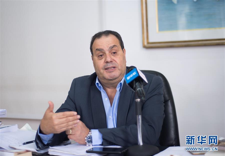 （圖文互動(dòng)）專訪：從中文到阿文　做沒(méi)有&ldquo;語(yǔ)言中間商&rdquo;的圖書(shū)&mdash;&mdash;訪埃及國(guó)家翻譯中心主任安瓦爾&middot;穆吉斯