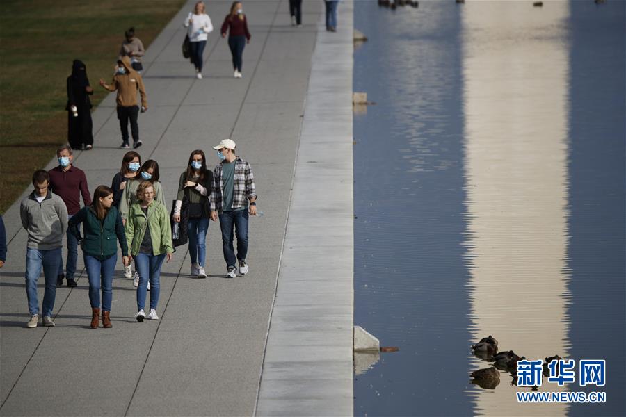 (國際疫情)(1)約翰斯·霍普金斯大學(xué):美國累計新冠確診病例超800萬例